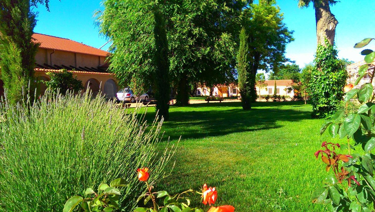 La Aldea Colorada Casa Rural Mota del Marqués Eksteriør billede